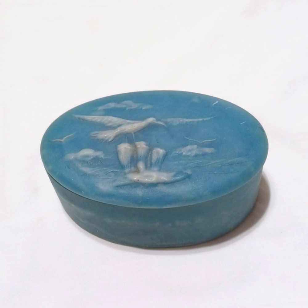 Incolay Blue Stone Marble Oval Trinket Box Gulls Made in USA by Design Gifts